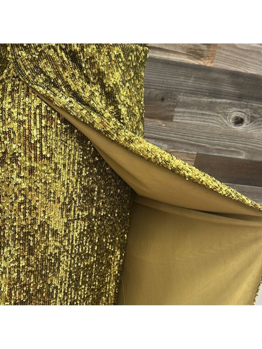 Theia Green Sequin Mesh Faux Wrap MIDI Dress 3/4 Length Sleeve Size 4 NWT - Picture 6 of 12